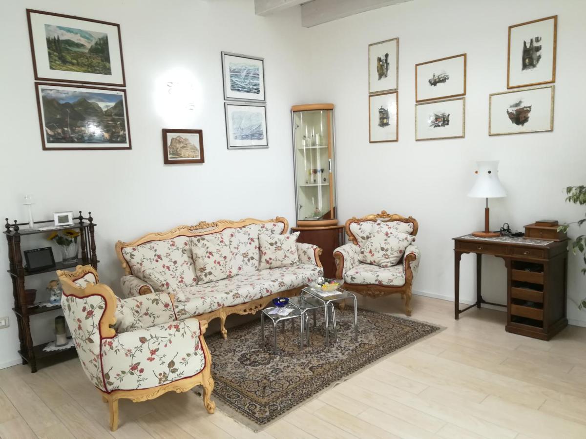 Ferrarini Apartment Riva del Garda Exterior foto